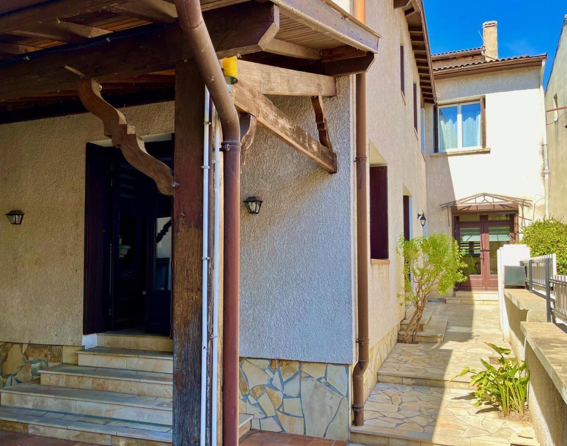 Private Rooms & Bath Tonneins Exterior foto